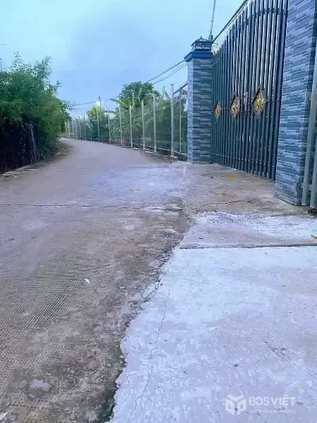 CẦN BÁN 142M2 ĐẤT THỔ CƯ HẺM THÔNG XE HƠI