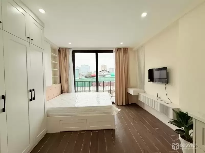 hoàng hoa thám 78m x8 tầng thang máy 17 phòng kk 18,5 tỷ-ô tô tránh 30m,ngõ thông