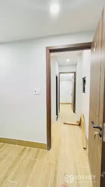 CMT8 - Quận 10 - Nhà mới ở ngay - 2 tầng - Kế hẻm ô tô - 3.1 tỷ