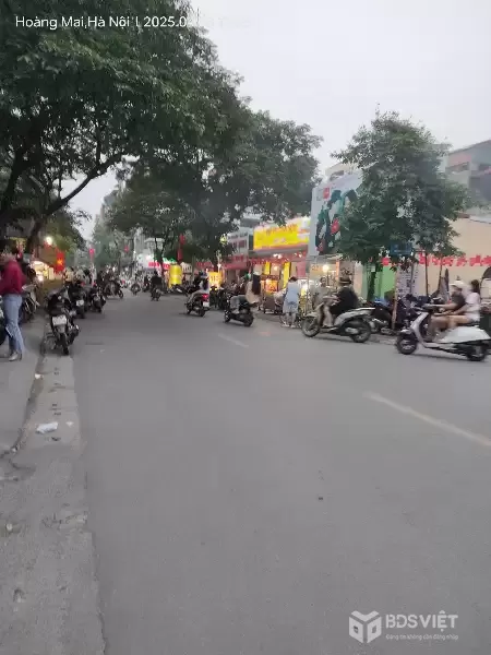 Bán gấp giá rẻ mặt phố Trần Phú 9m, 3 tầng, mặt tiền 2.65m, 2.7 tỷ Ba Đình.