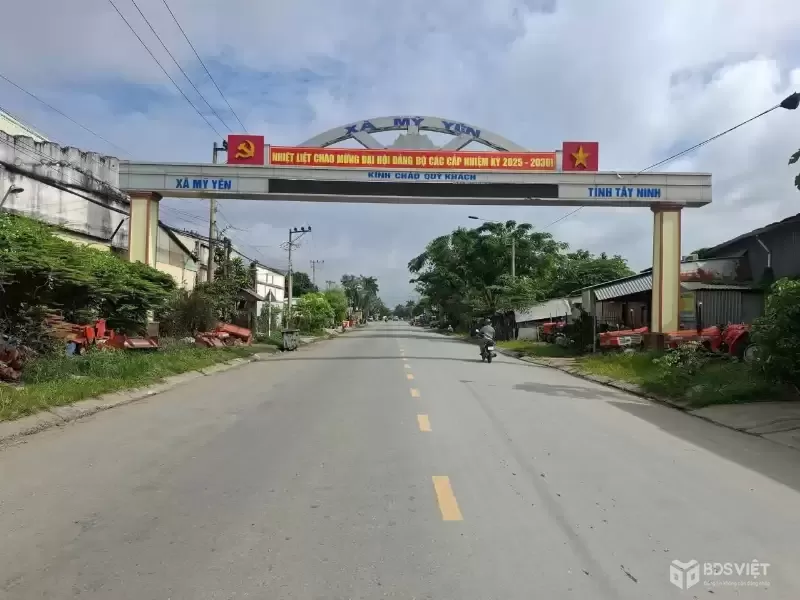 Bán nhà xưởng mt đường Mỹ Yên- Tân Bửu dt 1570m2 SKC giá 33 tỷ