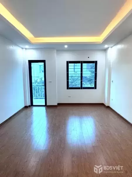 BÁN NHÀ THƯỢNG CÁT BẮC TỪ LIÊM  NHÀ 5 TẦNG XÂY MỚI  37M²  HƠN 5 TỶ