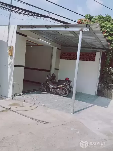 Bán nhà mặt tiền Nguyễn Kim Cương , xã Tân Thạnh Tây dt 170m2 (50m2 thổ) 2pn, 2wc giá 3,75 tỷ