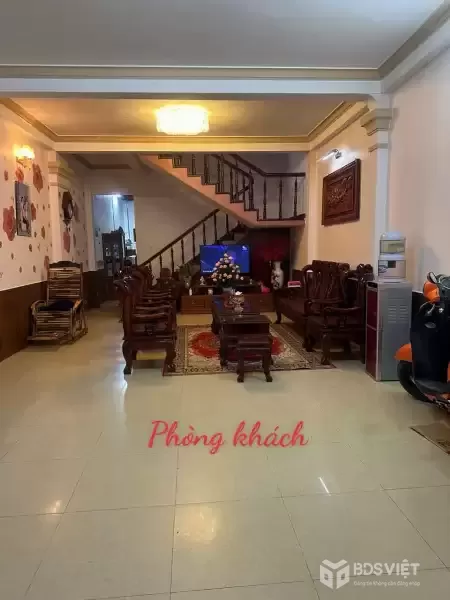 Cho thuê nhà đường Hùng Vương phường 9 Đà Lạt giá 9 triệu