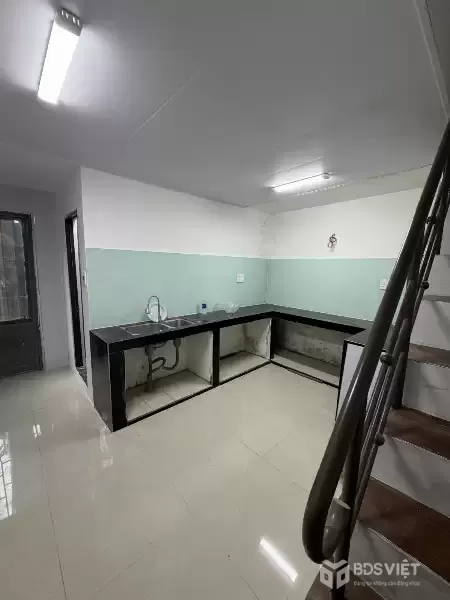 Bán nhà mặt tiền Bùi Lâm 56m2, giá 5.95 tỷ, vị trí đẹp, dân cư đông đúc