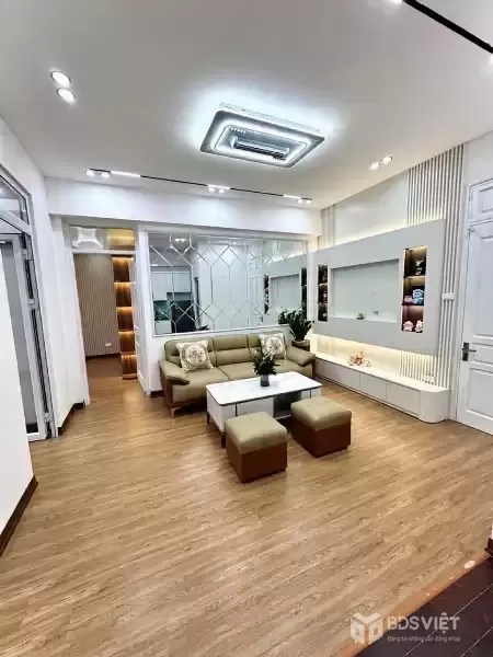 bán căn hộ mặt phố vũ phạm hàm DT 57m giá 5,75 tỷ lô góc