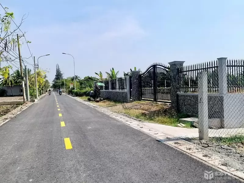 CẦN BÁN 1931M2 ĐẤT THỔ CƯ MT ĐƯỜNG LƯƠNG NGANG FLC