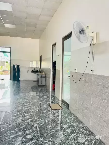 Bán nhà hẻm đường nhựa tỉnh lộ 8 , xã Hòa Phú tdt 650m2 ( 300m2 thổ ) 3pn, 2wc giá 7,9 tỷ