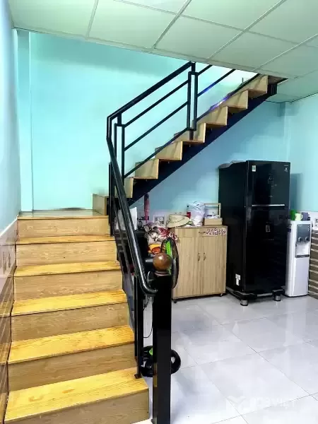 Bán gấp nhà hẻm đường nhựa xã Tận Phú Trung dt 82m2 full thổ 1 lửng 3pn, 2wc giá 2,5 tỷ