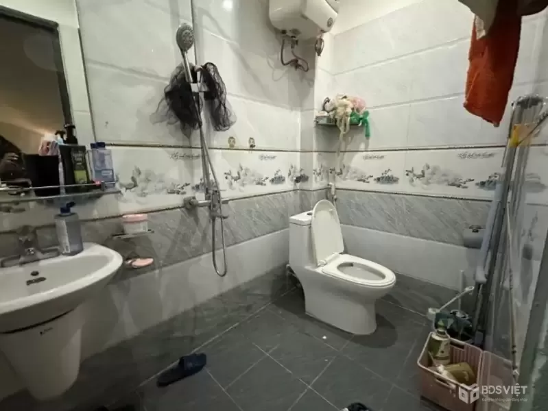 Bán nhà Khương Đình, Thanh Xuân, ô tô, 2 thoáng, gần Five star, 37m2, 8.5 tỷ(CTL)