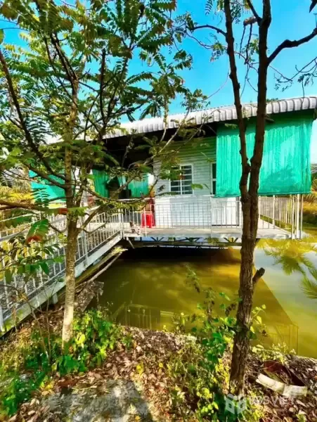 Bán gấp lô đất xã Hiệp Hòa tdt 6500m2 ( 300m2 thổ ) đường đá xanh 5m giá 5,5 tỷ