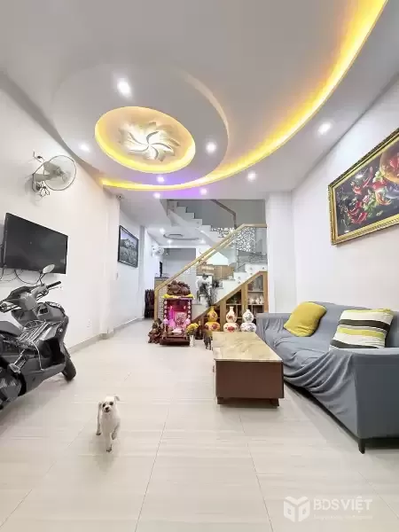 Sát Mặt tiền - CMT8 - Quận 10 -  4 tầng - 53m2 - hoàn công - 11.8 Tỷ