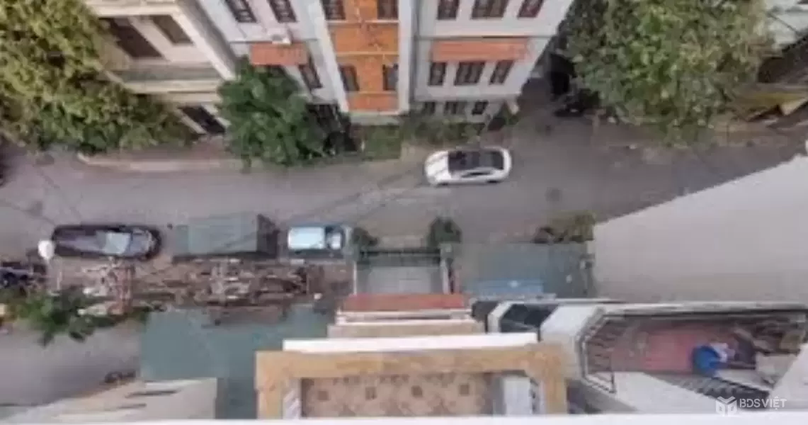 Bán nhà phân lô mặt ngõ Hoàng Ngân  90m2 x 6 tầng căn góc. Giá 27,6 tỷ LH 0935628686