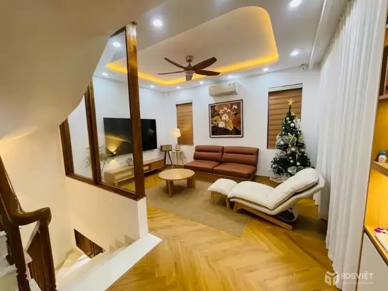 trần duy hưng 36m x6 tầng 14,8 tỷ lô góc,full nội thất,ô tô tránh 10m,gần phố