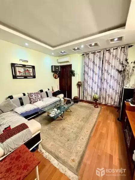 dương quảng hàm 45m x6 tầng 15,8 tỷ lô góc,ô tô đỗ cửa,ngõ thông