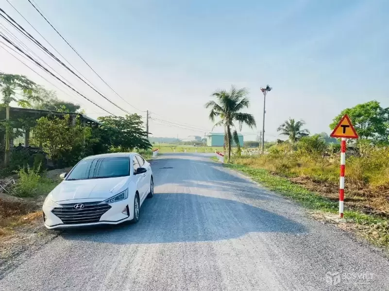 Bán đất thổ cư mt đường Nguyễn Văn Mỹ , xã Bình Tịnh , Tân Trụ dt 140m2 giá 750 triệu