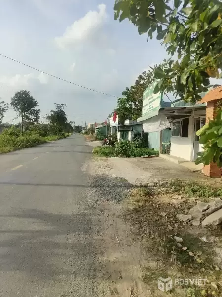 Bán đất lúa mặt tiền đường Bàu Sen , xã Đức Lập Hạ dt 1000m2 giá 4 tỷ