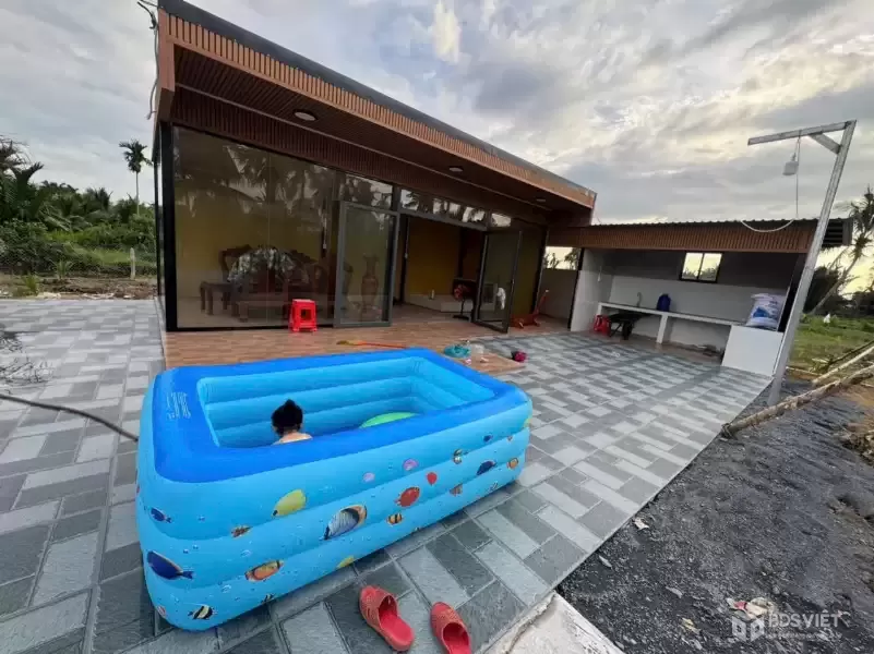 Bán nhà vườn thị trấn Bến Lức tdt 1191m2 đầy đủ tiện nghi giá 4,2 tỷ