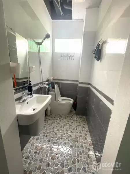 Bán nhà dân xây Liên Mạc Bắc Từ Liêm 50m² – ô tô tránh, dừng đỗ cạnh nhà – 3 thoáng – giá hơn 6 tỷ