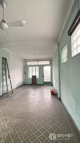 Mặt tiền kinh doanh Quận 10 - Nguyễn Chí Thanh - 51m2 - 5 tầng - 30 tỷ