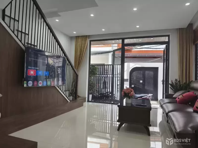 ♥ Lô góc sát Ô tô đậu, gần Nguyễn Hoàng, 55m2, 3 mê mới tinh, 3PN khép kín. dòng tiền 22tr