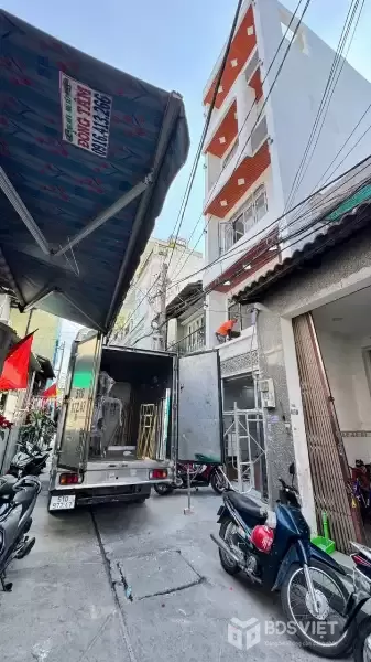 Bán nhà 3 lầu hẻm đường số 19 , Bình Hưng Hòa , Bình tân dt 56m2 3 lầu 5pn , 6wc giá 7,8 tỷ