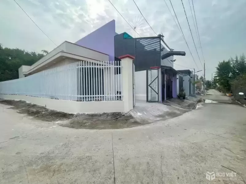 Bán nhà mặt tiền đường Tư Kép ,xã Phước Lợi dt 169m2 thổ cư , 2pn ,2wc giá 1,8 tỷ