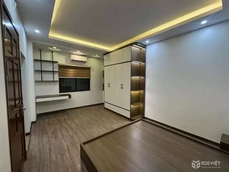 Bán nhà Nguyễn Đức Cảnh, Hoàng Mai, gần ô tô, nở hậu, 30m2, 7.55 tỷ(CTL)