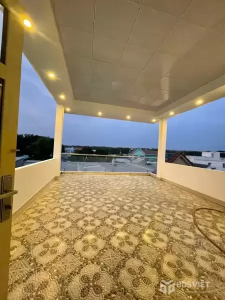 Bán nhà đẹp / tỉnh lộ 15 , Tân Thạnh Tây , Củ Chi dt 100m2 full thổ , 2 lầu , 3pn, 3wc giá 4,5 tỷ