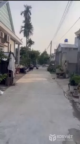 Bán nhà đẹp hẻm Gò Hưu , Mỹ Hạnh Nam dt 132,5m2 , 1 lầu , 4pn , 3wc giá 3,3 tỷ