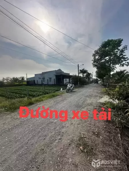 Bán đất thổ cư đường đá xanh xã Long Hòa , Cần Đước , dt 135m2 giá 1,05 tỷ