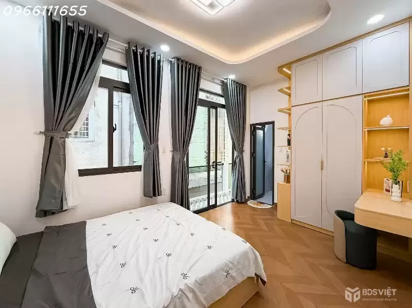 BÁN NHÀ VÕ THỊ SÁU - P. TÂN ĐỊNH - 45M² (6.6 x 7) - 3 TẦNG BTCT - 3PN 4WC  - SÂN TRƯỚC, SÂN SAU, SÂN THƯỢNG CHIL. MT 18