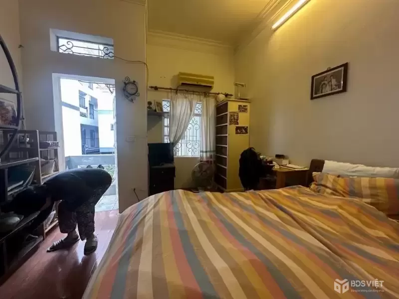 hoàng hoa thám 45m x4 tầng 11,5 tỷ-ngõ thông,rộng,gần hồ tây