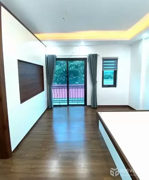 BÁN NHÀ LIÊN MẠC BẮC TỪ LIÊM – 6 TẦNG THANG MÁY – NGÕ Ô TÔ CỰC NÔNG – HƠN 6 TỶ