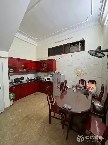 Bán nhà Yên Lãng, Đống Đa, Phân lô, gần Ô tô, gần phố, 47m2, 13.75 tỷ(CTL)