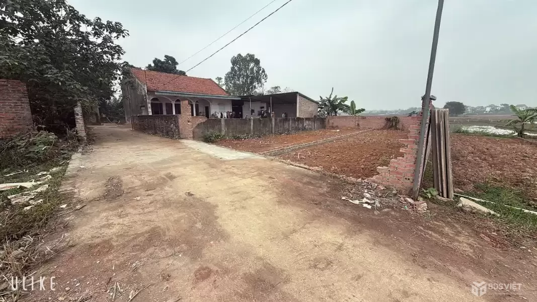 GIÁ 830 TR DIỆN TÍCH 100 M FUN THỔ CƯ - SỔ ĐỎ SẪN SÀNG CÔNG CHỨNG 
CAM KẾT PHÁP LÝ CHUẨN RÕ RÀNG MIMH BẠCH -ĐỊA CHỈ TẠI ĐÔ TÂN TRUNG GIÃ SÓC SÔN HÀ NỘI