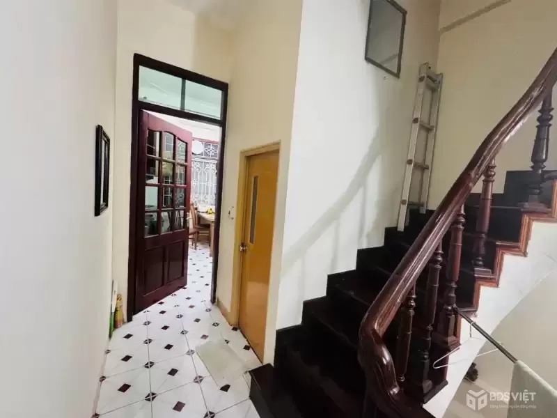 ✅4.9 TỶ LẤY ĐÂU RA PHÂN LÔ CÁN BỘ? Nhà Khương Trung 30m2 4PN, ô tô gần, trung tâm Thanh Xuân.