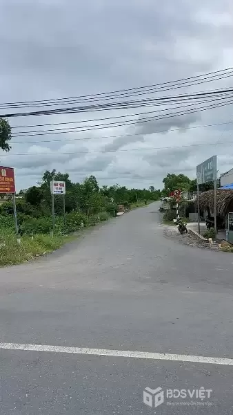 Bán nền thổ cư đường xe tải 10t ở ấp 9 , Lương Hòa dt 200m2 giá 2 tỷ