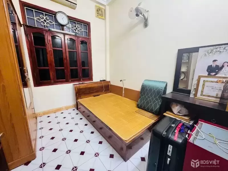 ????CẮT LỖ KHỦNG 600M! Đống Đa ô tô lùi cửa, kinh doanh tại nhà, chỉ hơn 2.9 tỷ