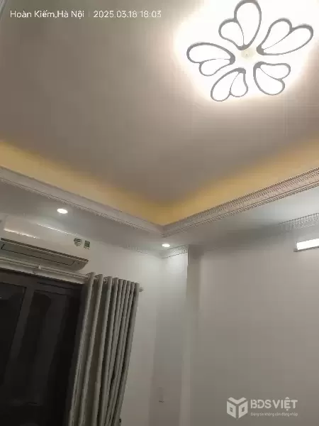 Bán gấp giá rẻ chung cư Sơn Tây 50m, tầng 2, mặt tiền 4m, 2.4 tỷ Ba Đình.