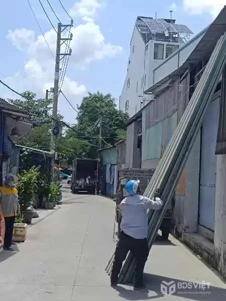 NHÀ CHÍNH CHỦ BÁN Q12 DIỆN TÍCH GẦN 100m2 HẺM OTO SÁT NHÀ -NHÀ ĐẸP -2 TẦNG VÔ Ở NGAY GẦN ĐƯỜNG QUANG TRUNG GO VẤT.