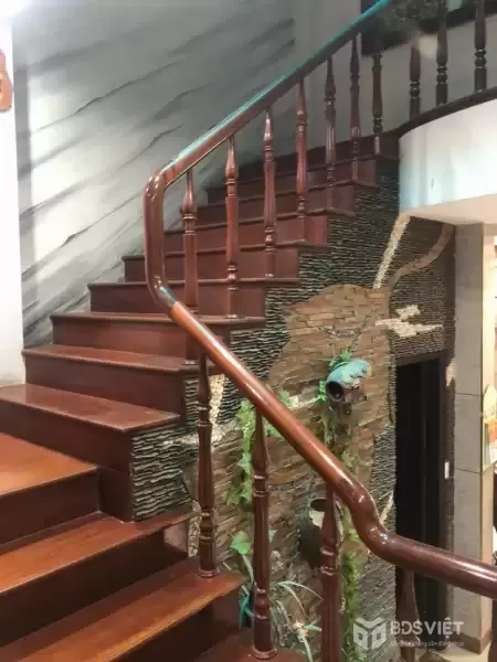 ♥  MT Thi Sách, gần cổng sân bay, 119m2, ngang 7.8m, 4 tầng, nội thất gỗ cao cấp