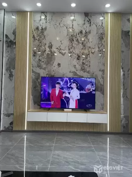 Bán 9 căn nhà mới xây đồng bộ xã Mỹ Hạnh Nam dt dt 112,5m2 1 lầu 4pn,4wc giá 2,55 tỷ /căn