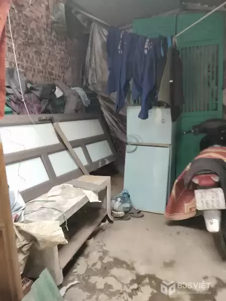 Bán gấp giá rẻ Giải Phóng 63m, cấp 4, mặt tiền 4m, 940 triệu Hoàng Mai.