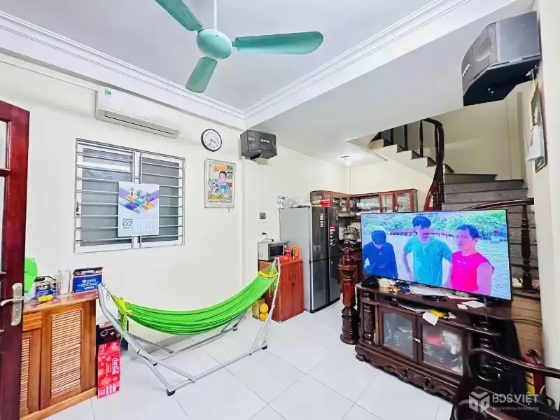 ❓ BẠN TIN KHÔNG? nhà 13m² lô góc trung tâm Đống Đa, chỉ hơn 1 tỷ.