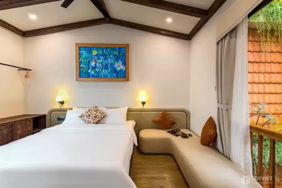 ♥ Lô Góc MT Trần Văn Thành đối diện Furama, 145m2, 12 căn hộ, thu 180 tr/th