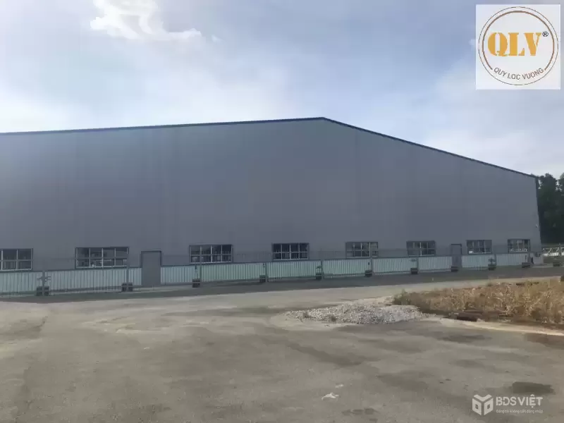 BÁN NHÀ XƯỞNG KCN TRẢNG BÀNG, TÂY NINH 5.488m²