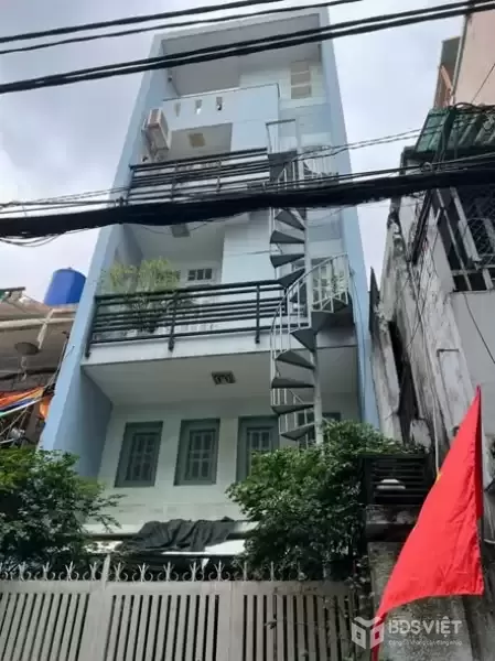 Nhà HXH Đường Hoàng Hoa Thám Phường 5 Quận Phú Nhuận Cũ.