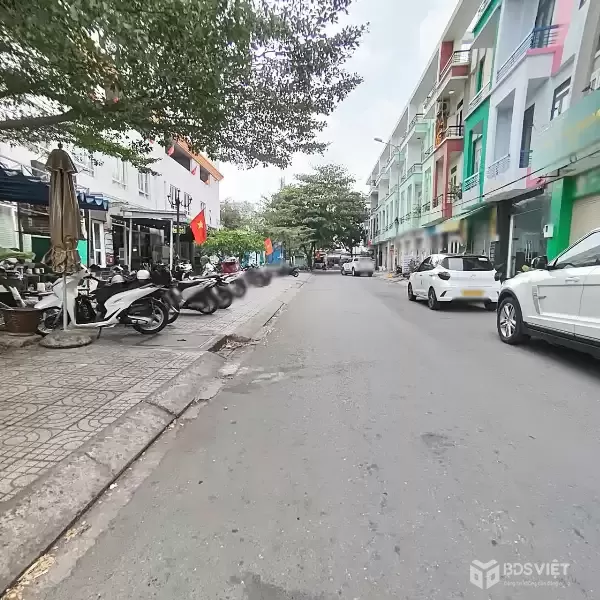 Nhà MT đường Số 3 - KDC Bông Sao P.5 Quận 8, Giá : 11.88 Tỷ (TL)