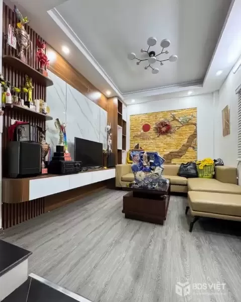 Bán nhà Kim Giang, Hoàng Mai, Ô tô, Kinh doanh, 3 thoáng, 37m2, 8.6 tỷ(CTL)